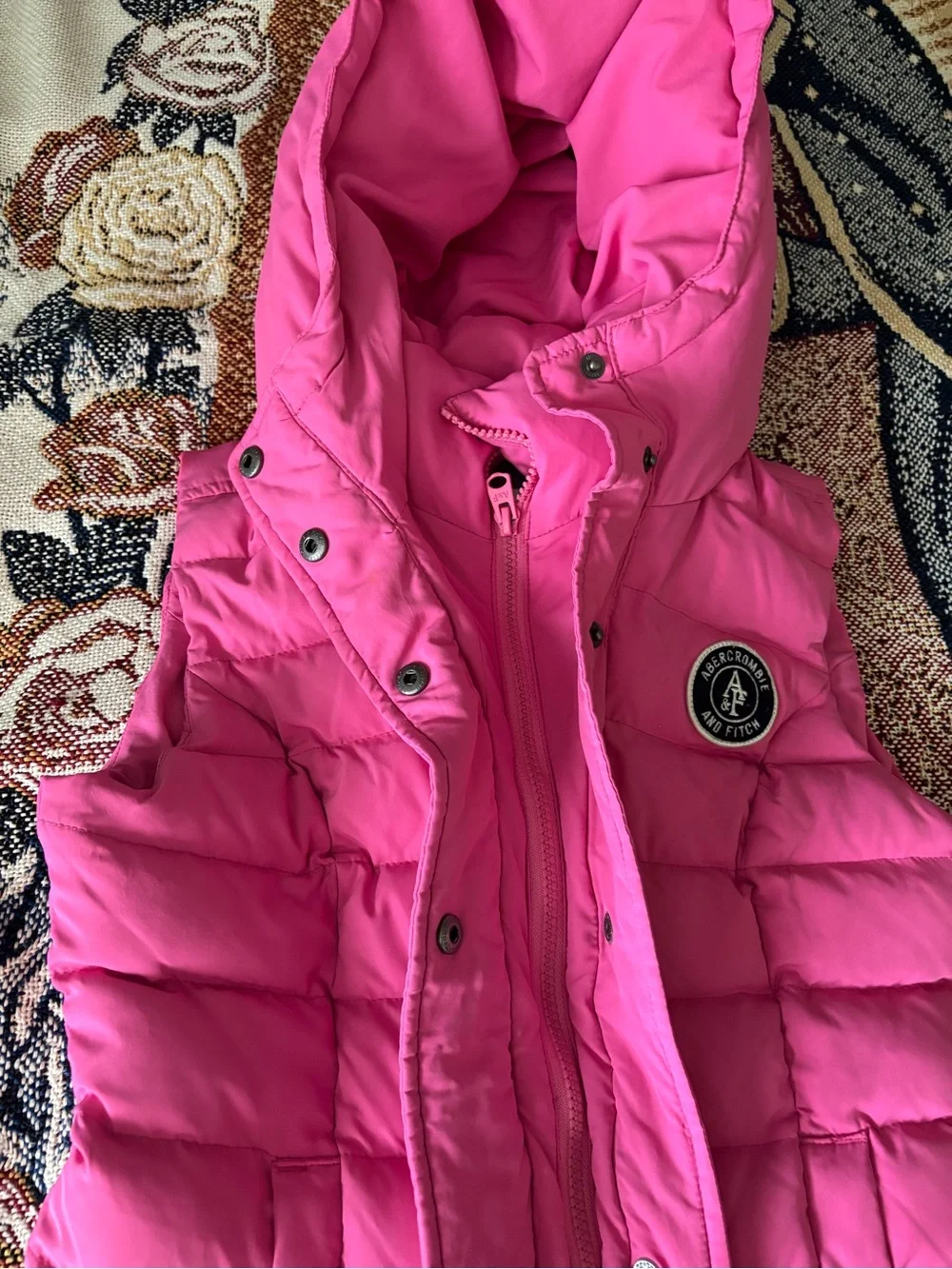 Abercrombie & Fitch Girl’s Pink Puffer Jacket with Hood